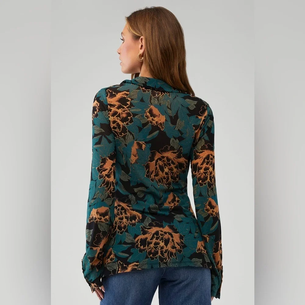 FREE PEOPLE LUCKY SHIRTEE Size Medium